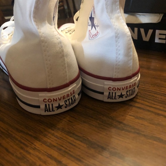 NEW IN BOX Converse white high tops - Picture 4 of 5